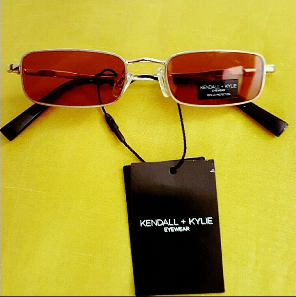Kendall and Kylie sunglasses